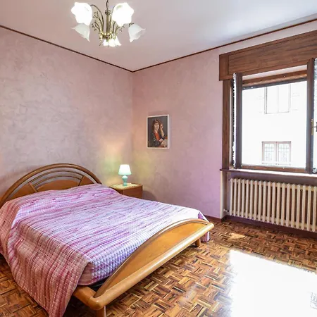 Apartmán 3 Bedroom Amazing In Lamon